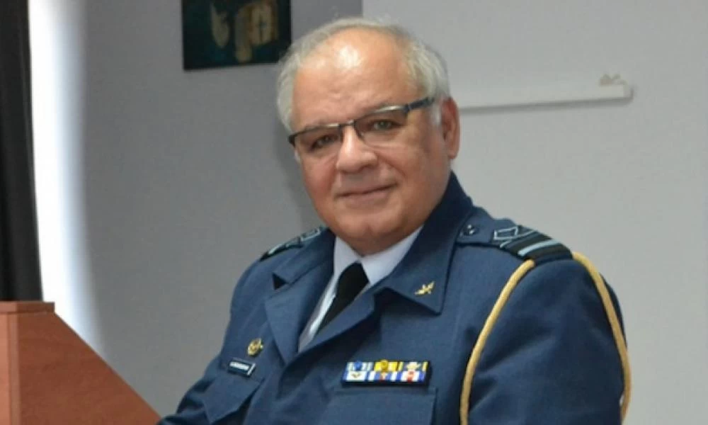 Δ. Χατζηγεωργίου: Ο υποπτέραρχος που αντικατέστησε τον Τσιόδρα